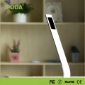 Creative Touch Control Lámpara de escritorio plegable recargable IPUDA Q3 LED para lámpara de niños
